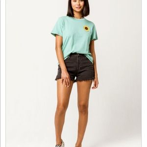 Mint green O’Neill sunflower tee🌻